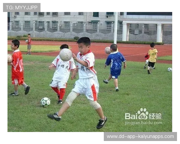 守门员与后防线的“短传配合”课程被添加到日程表